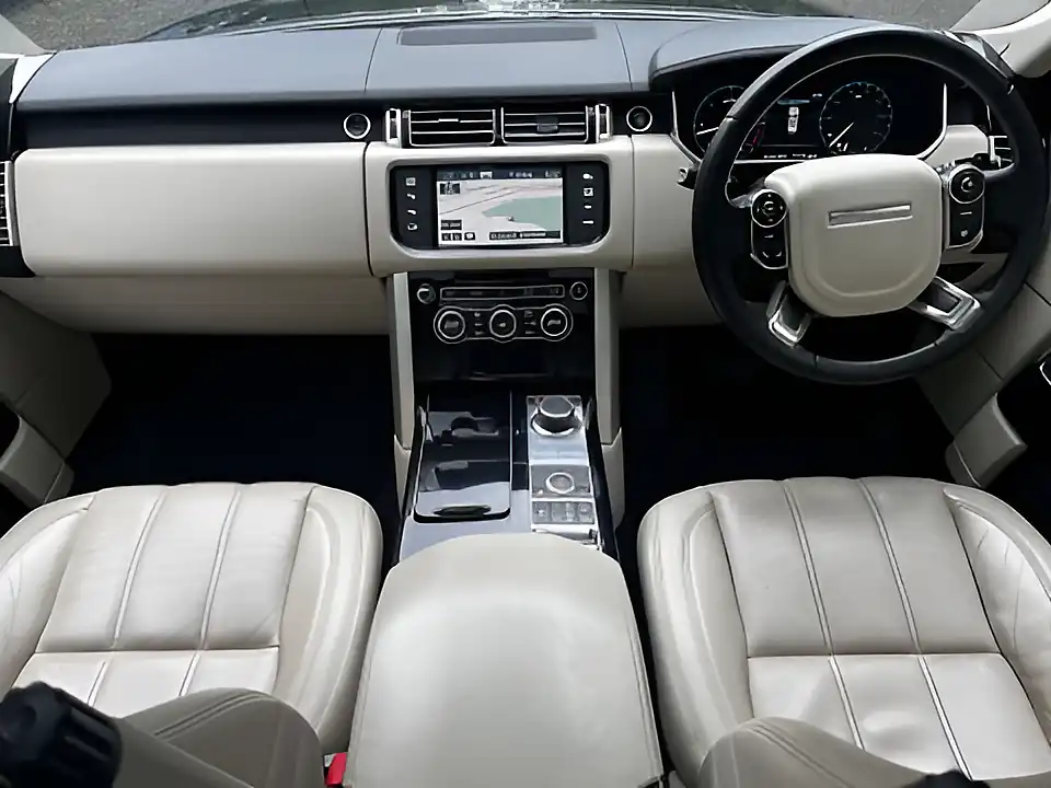 Used 2013 Land Rover Range Rover Vogue Black - Interior and Exterior details 12