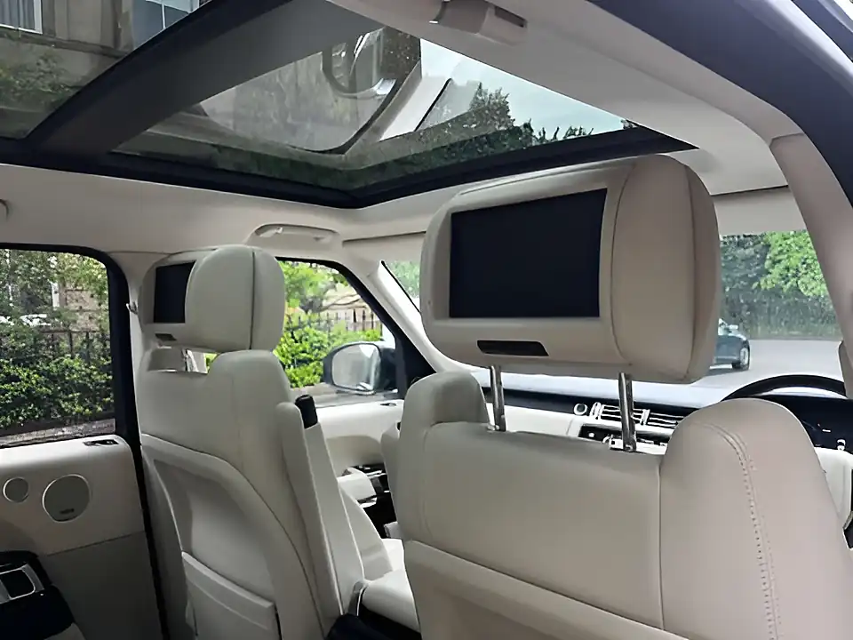 Used 2013 Land Rover Range Rover Vogue Black - Interior and Exterior details 13