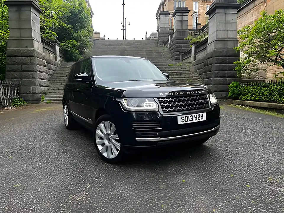 Used 2013 Land Rover Range Rover Vogue Black - Interior and Exterior details 5