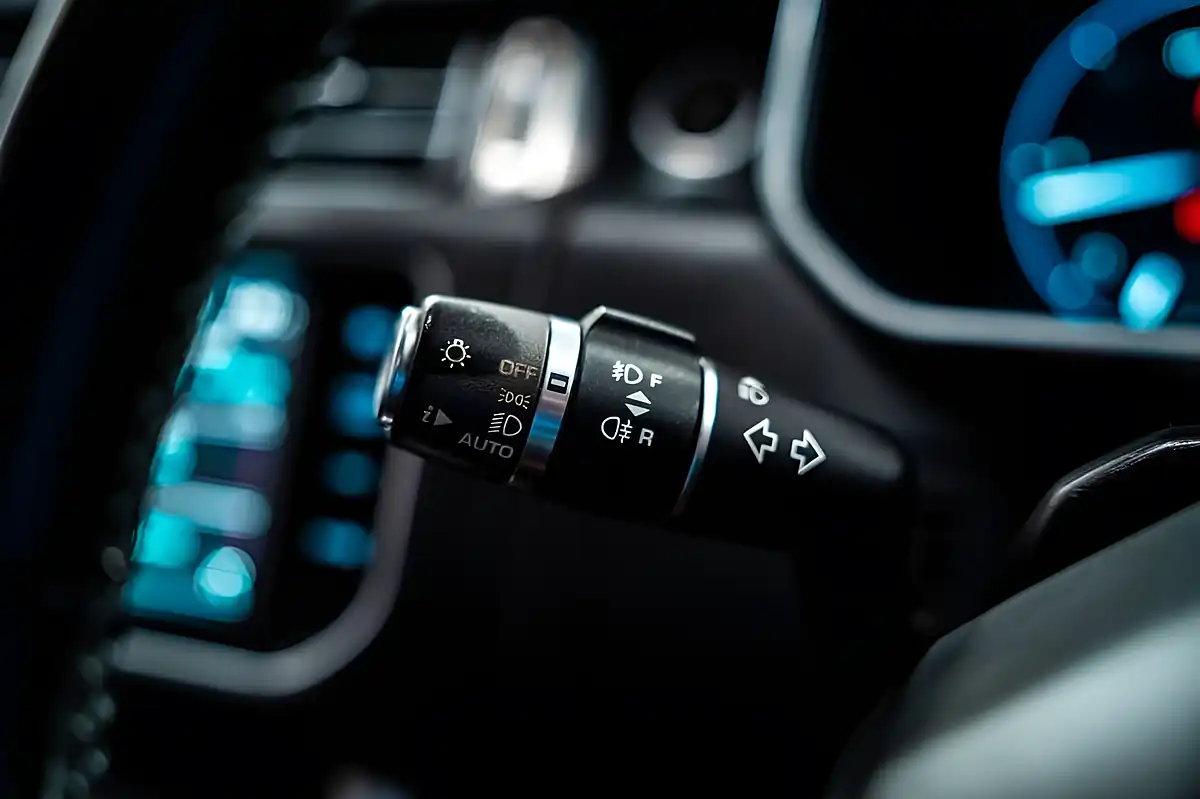 Used 2013 Land Rover Range Rover Vogue Black - Interior and Exterior details 10