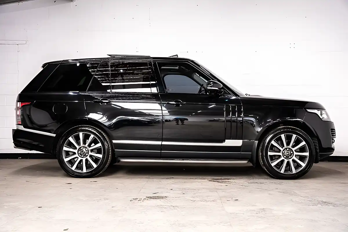 Used 2013 Land Rover Range Rover Vogue Black - Interior and Exterior details 11