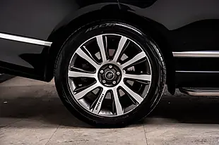 Used 2013 Land Rover Range Rover Vogue Black - Interior and Exterior details 17