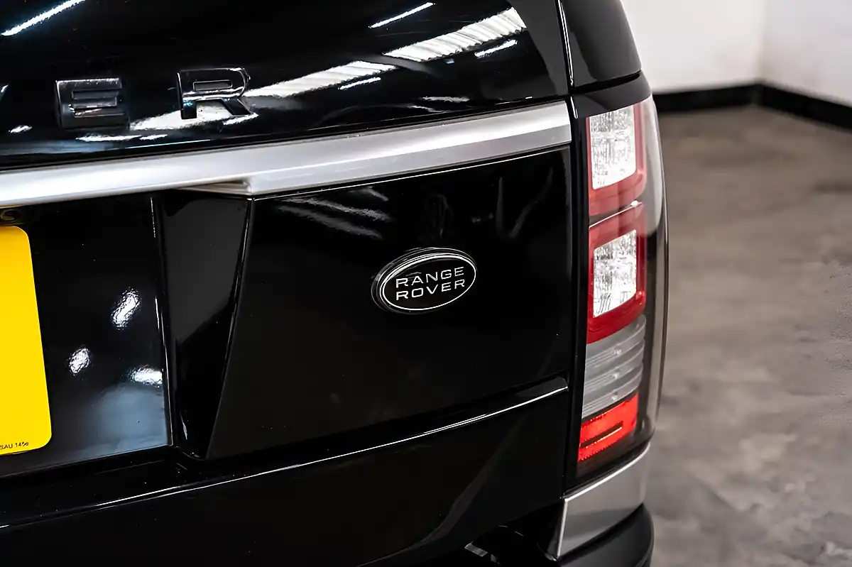 Used 2013 Land Rover Range Rover Vogue Black - Interior and Exterior details 19