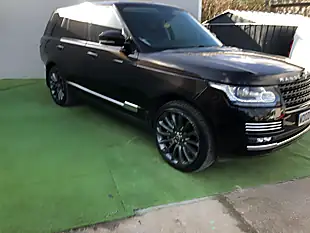 Used 2013 Land Rover Range Rover Vogue Se Black - Interior and Exterior details 4