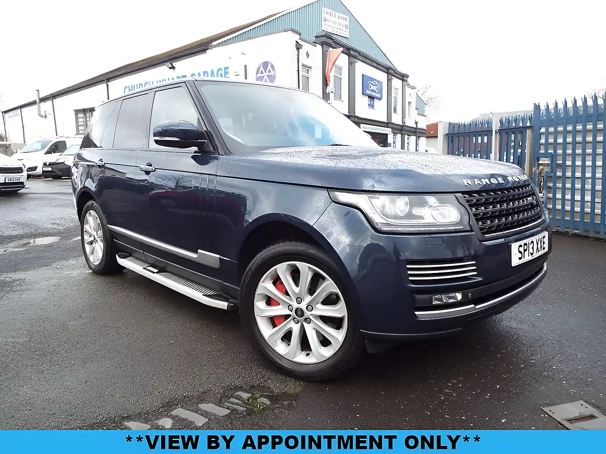 Used 2013 Land Rover Range Rover Vogue Se Blue - Front View