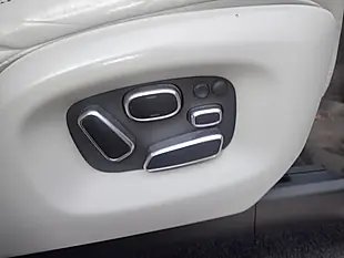 Used 2013 Land Rover Range Rover Vogue Se Grey - Interior and Exterior details 13