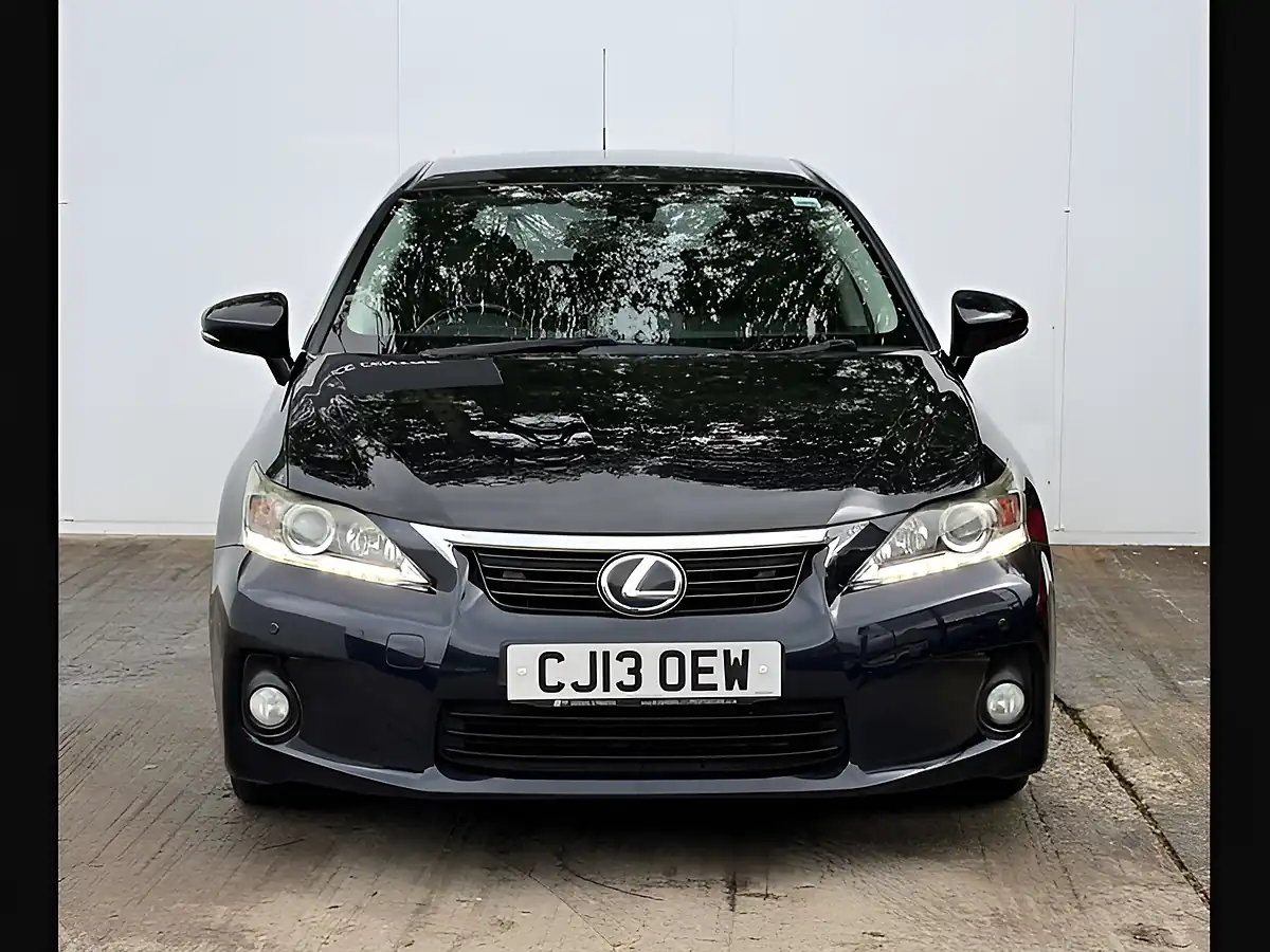 Used 2013 Lexus Ct Luxury Obsidian Black - Interior and Exterior details 15