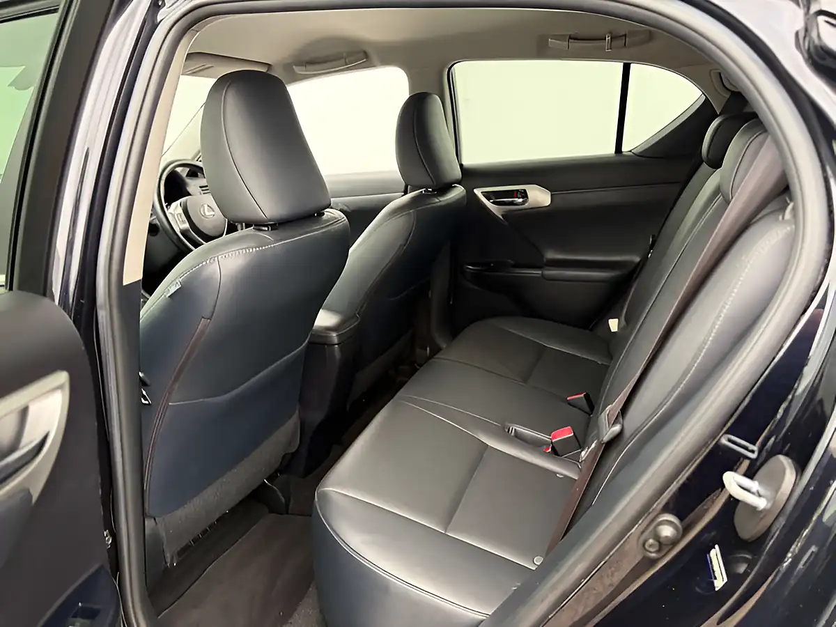 Used 2013 Lexus Ct Luxury Obsidian Black - Interior and Exterior details 19
