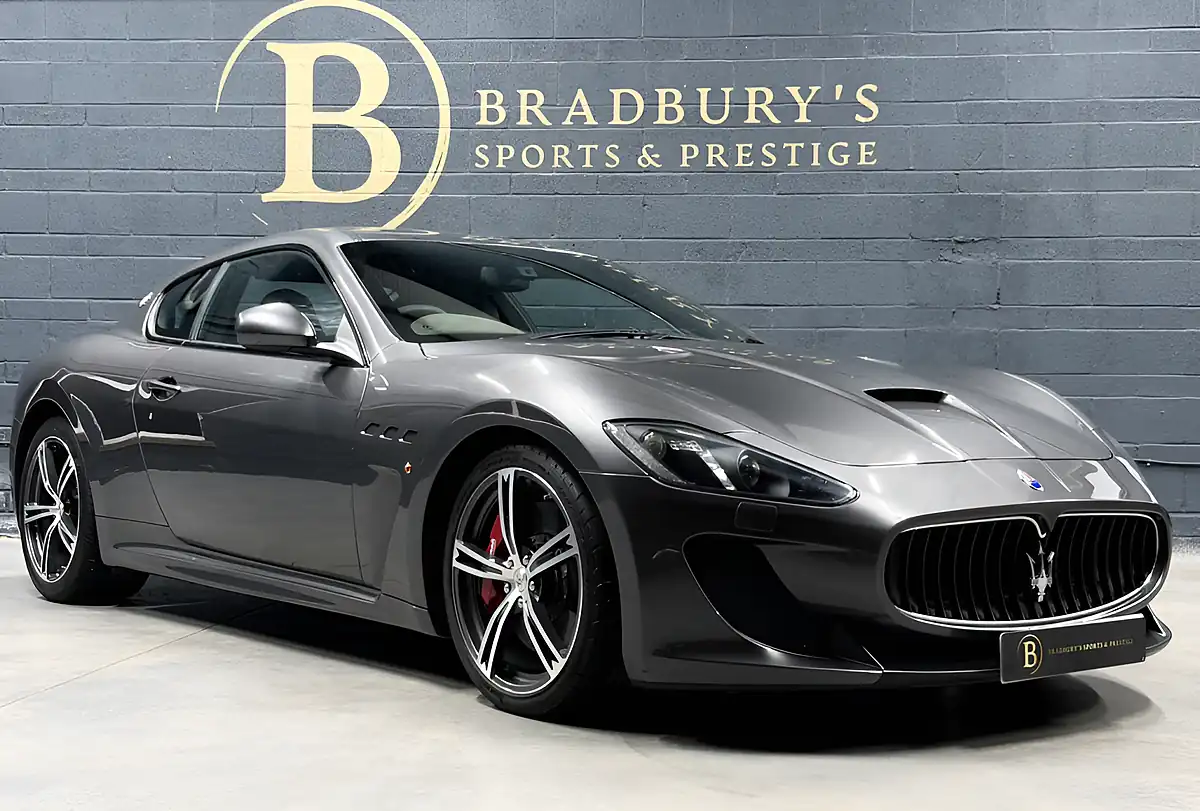 Used 2013 Maserati Granturismo Mc Stradale Grey - Front View