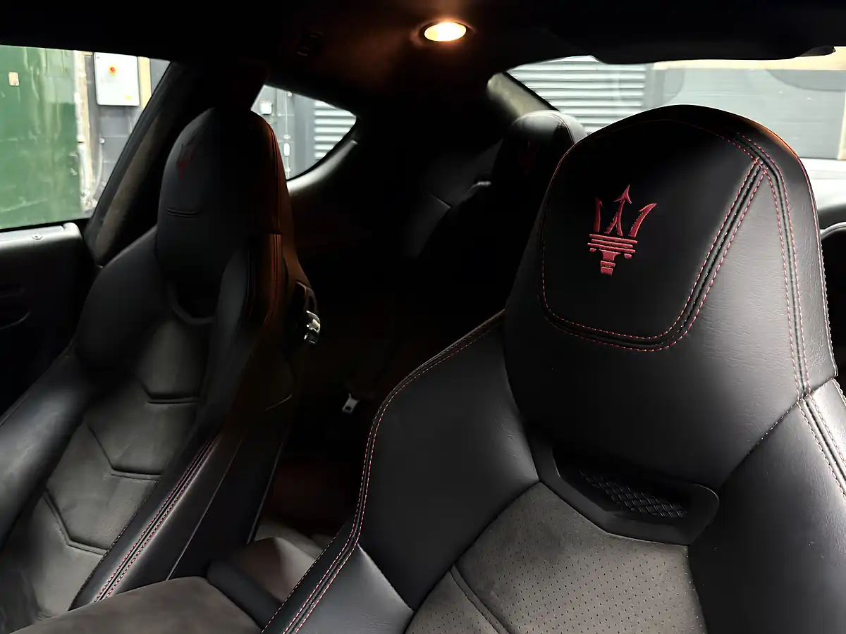 Used 2013 Maserati Granturismo Mc Stradale Grey - Interior and Exterior details 18