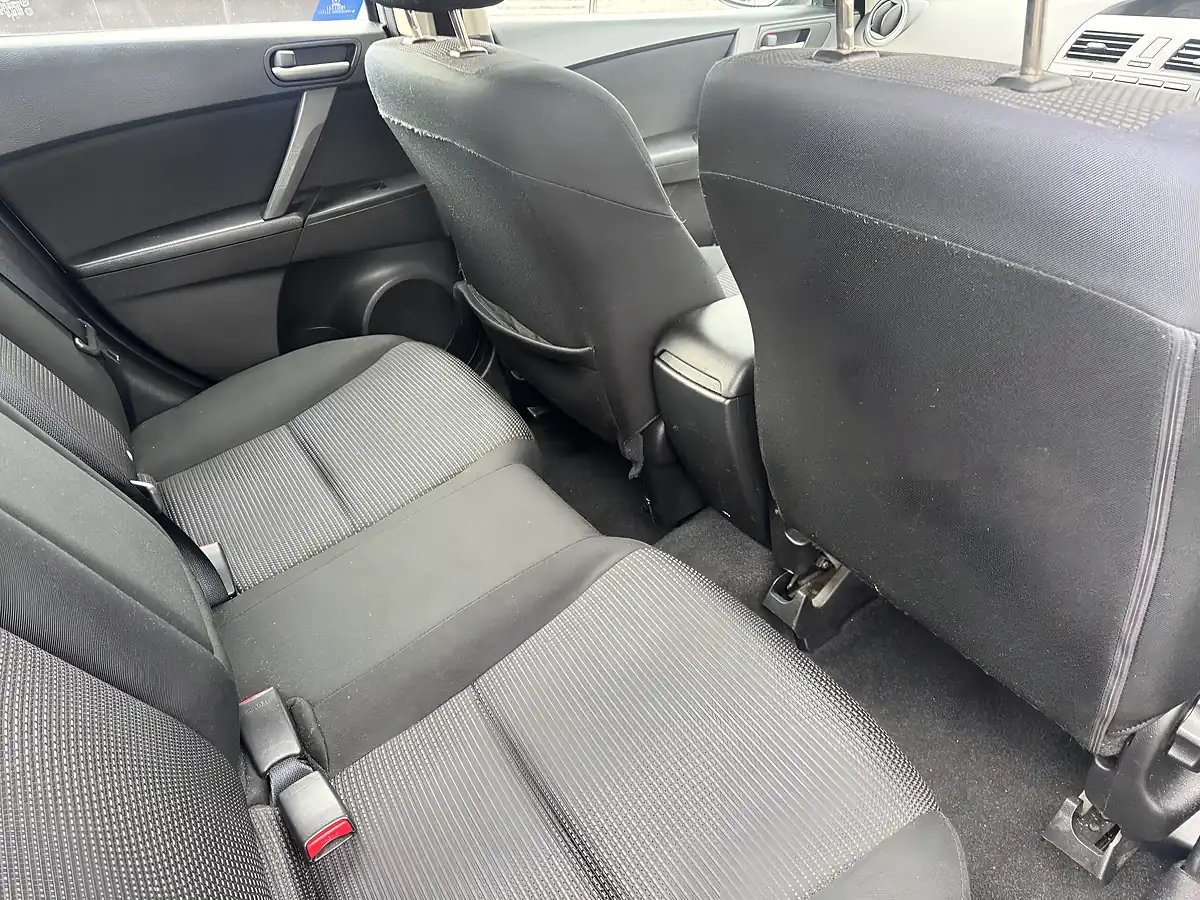 Used 2013 Mazda 3 Tamura Grey - Interior and Exterior details 13