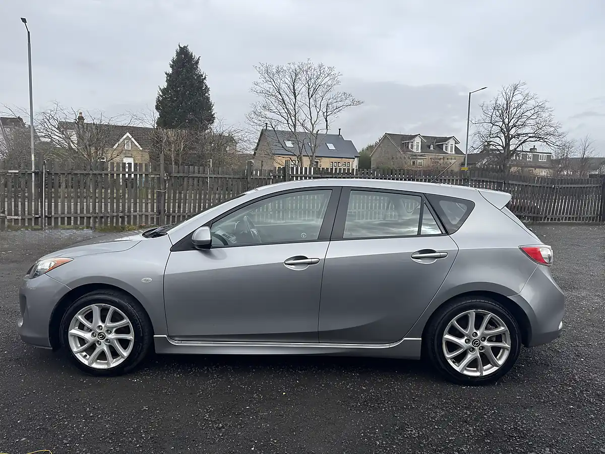 Used 2013 Mazda 3 Tamura Grey - Interior and Exterior details 7