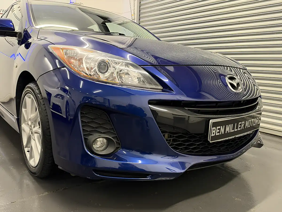Used 2013 Mazda 3 Tamura Indigo Lights - Interior and Exterior details 12