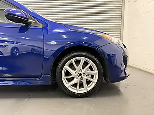 Used 2013 Mazda 3 Tamura Indigo Lights - Interior and Exterior details 13