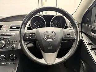 Used 2013 Mazda 3 Tamura Indigo Lights - Interior and Exterior details 17