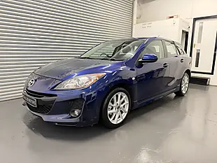 Used 2013 Mazda 3 Tamura Indigo Lights - Interior and Exterior details 3
