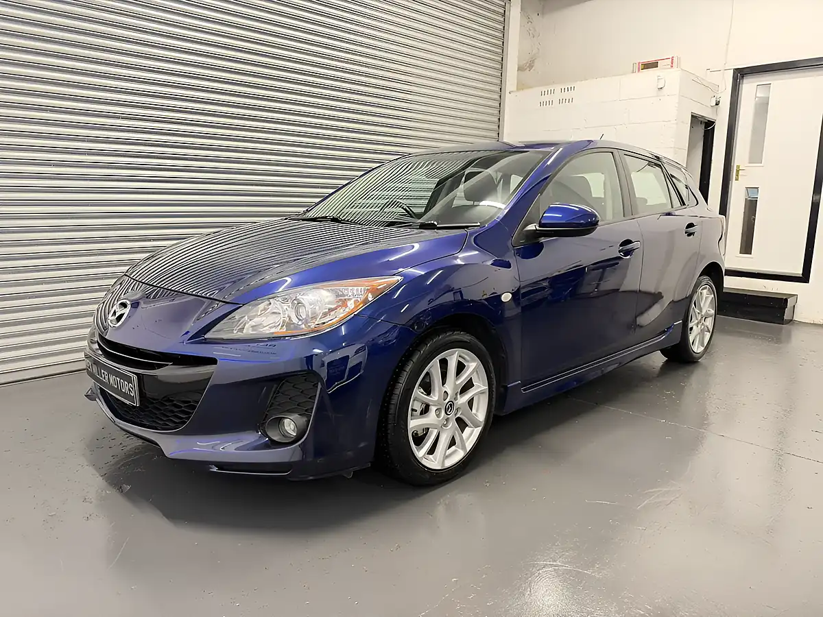 Used 2013 Mazda 3 Tamura Indigo Lights - Interior and Exterior details 3