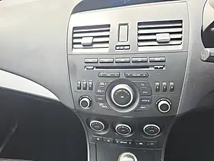 Used 2013 Mazda 3 Tamura Silver - Interior and Exterior details 11