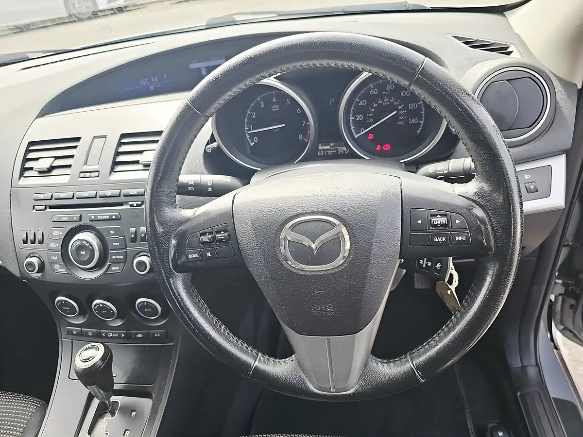 Used 2013 Mazda 3 Tamura Silver - Interior and Exterior details 14