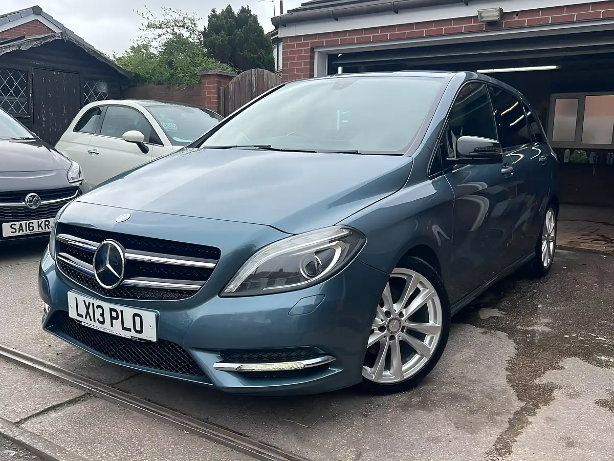 Used 2013 Mercedes B-Class Sport Aqua Blue Metallic - Interior and Exterior details 4