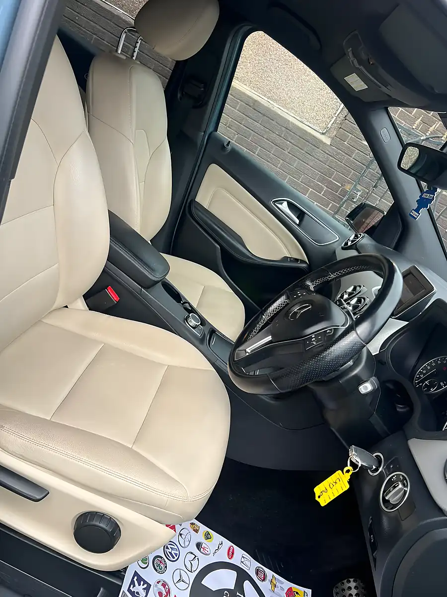 Used 2013 Mercedes B-Class Sport Aqua Blue Metallic - Interior and Exterior details 5