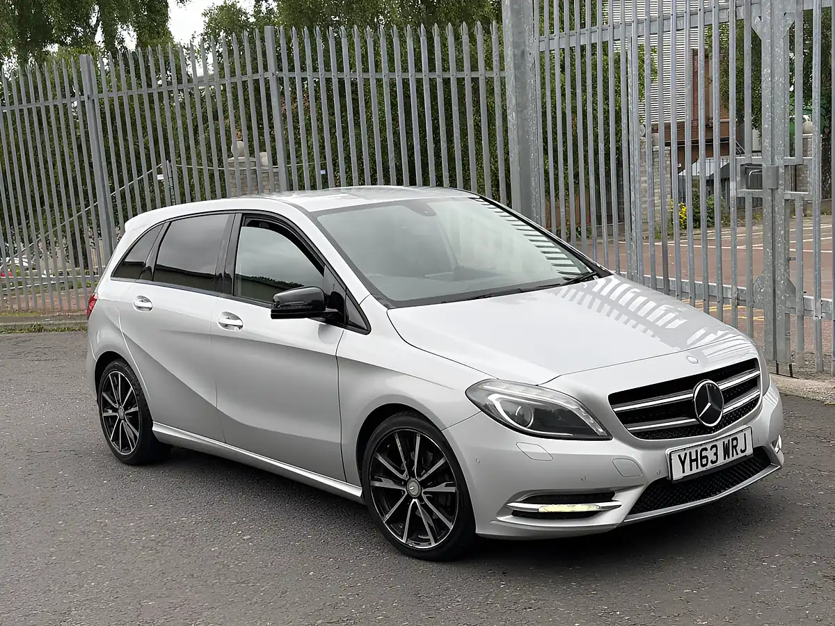 Used 2013 Mercedes b180 Sport Silver - Front View
