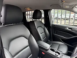 Used 2013 Mercedes b180 Sport Silver - Interior and Exterior details 6
