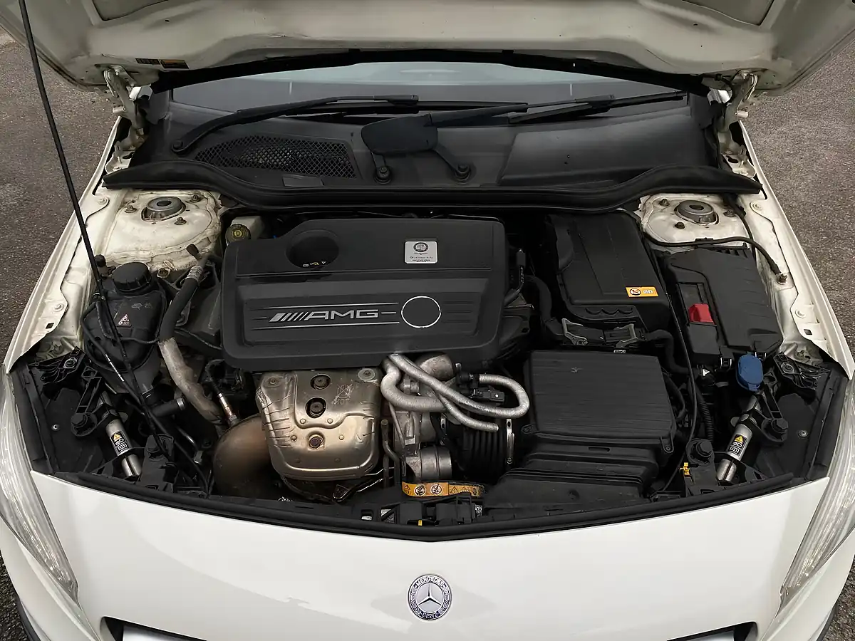 Used 2013 Mercedes-Benz a Class A45 AMG White - Interior and Exterior details 11
