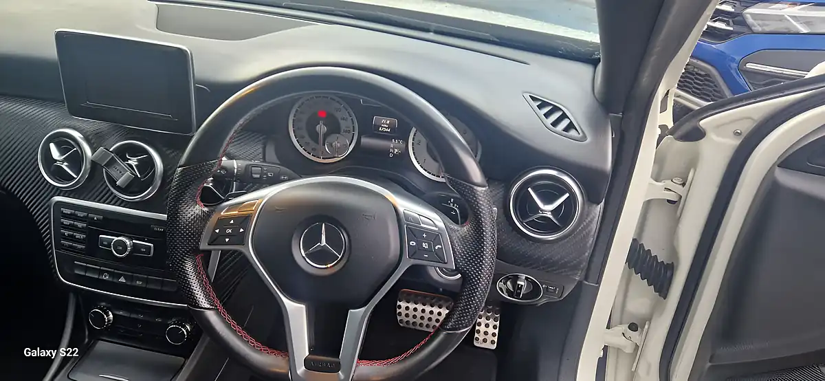 Used 2013 Mercedes-Benz a-Class AMG Sport White - Interior and Exterior details 10