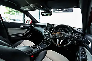 Used 2013 Mercedes-Benz a Class Se Red - Interior and Exterior details 13