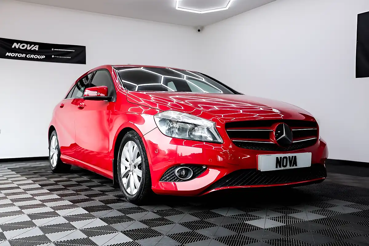 Used 2013 Mercedes-Benz a Class Se Red - Interior and Exterior details 3