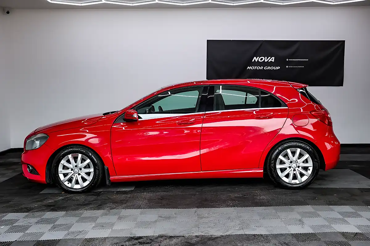 Used 2013 Mercedes-Benz a Class Se Red - Interior and Exterior details 6