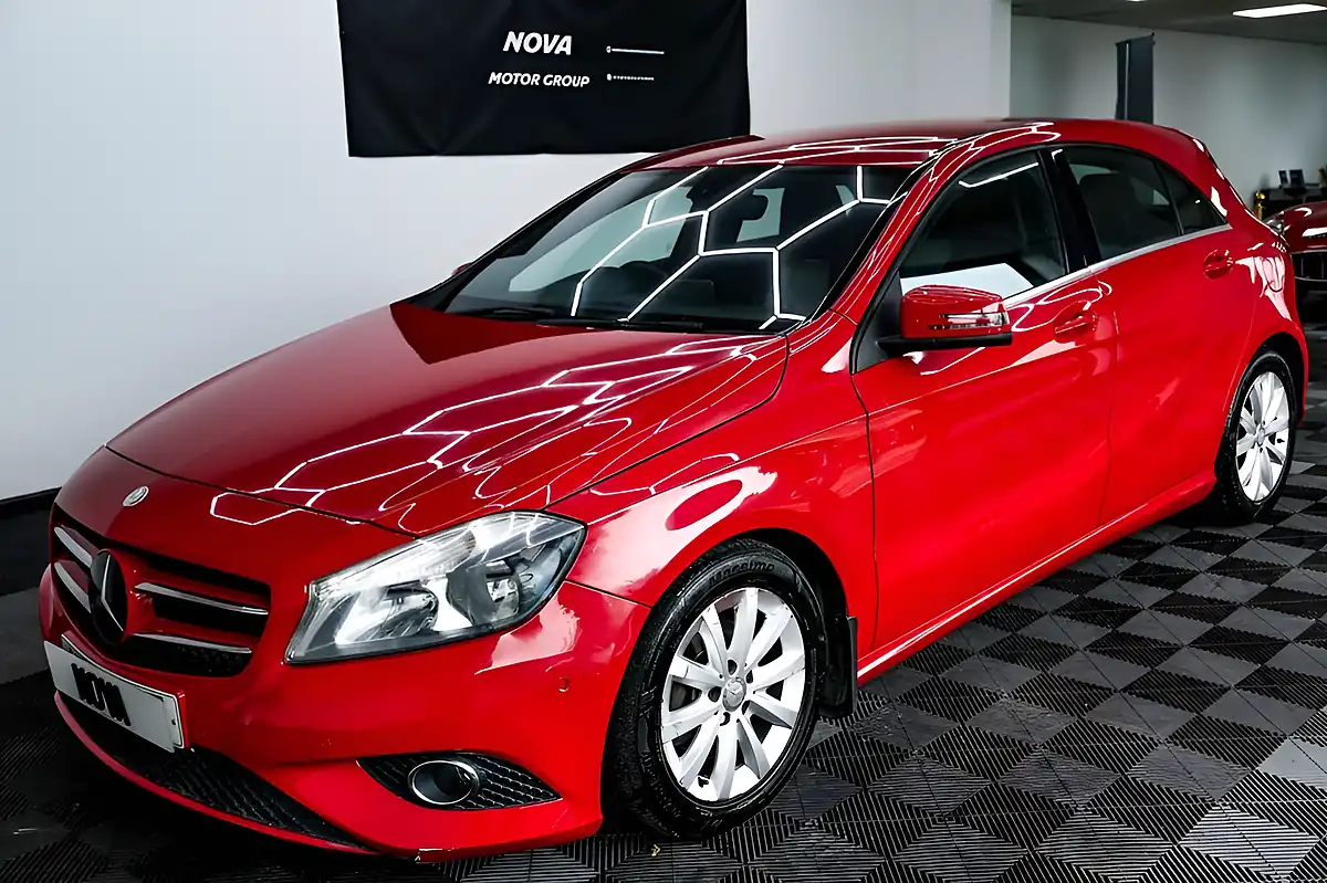 Used 2013 Mercedes-Benz a Class Se Red - Interior and Exterior details 7