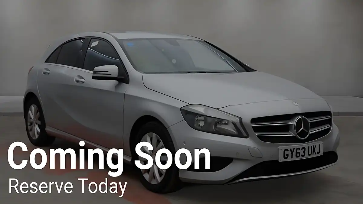 Used 2013 Mercedes-Benz a Class Se Silver - Front View
