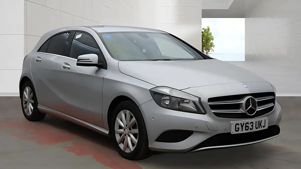 Used 2013 Mercedes-Benz a Class Se Silver - Interior and Exterior details 7