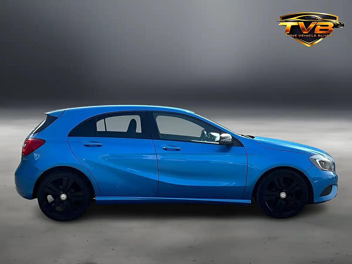 Used 2013 Mercedes-Benz a Class Sport South Sea Blue - Interior and Exterior details 2