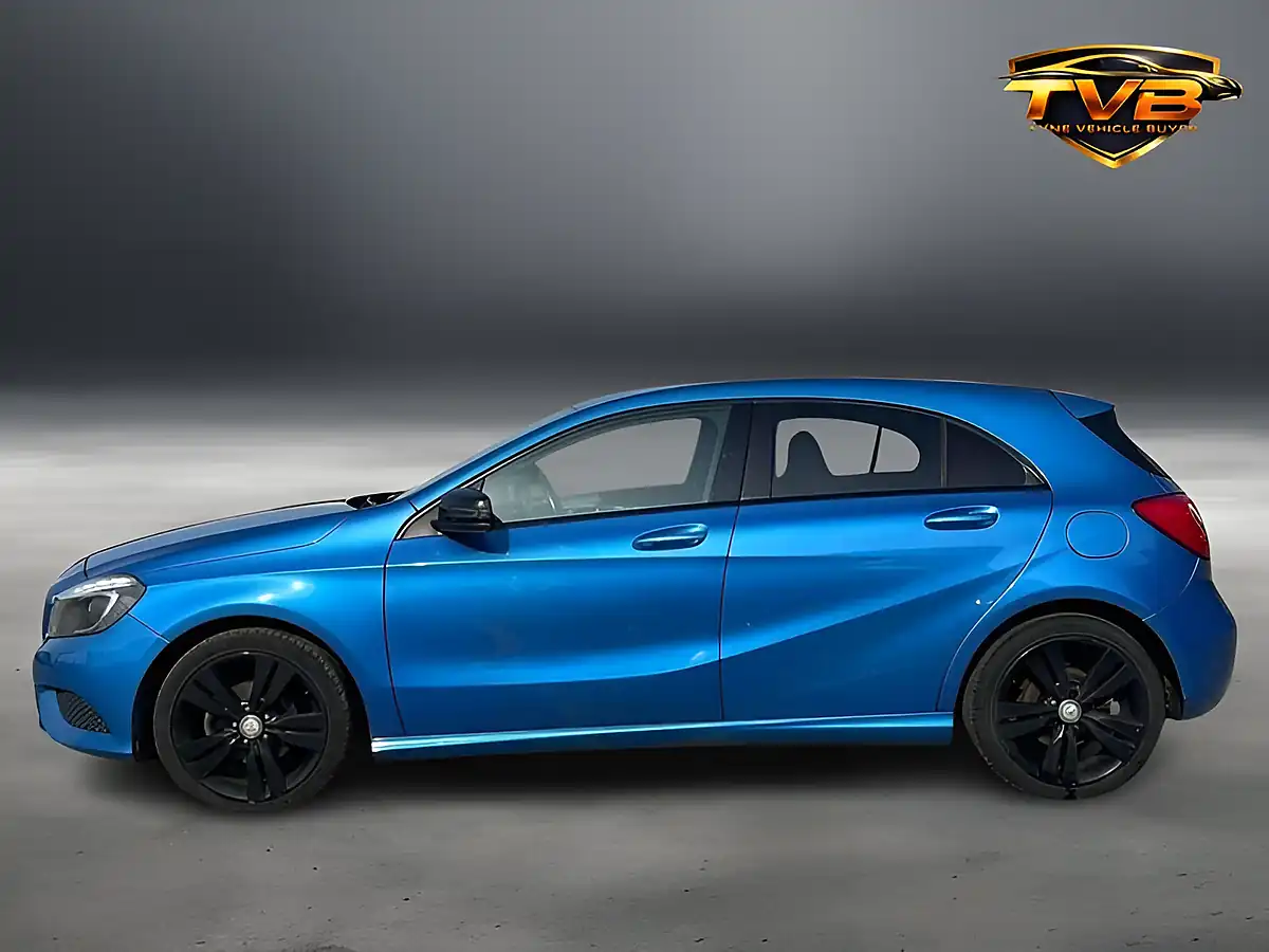Used 2013 Mercedes-Benz a Class Sport South Sea Blue - Interior and Exterior details 8