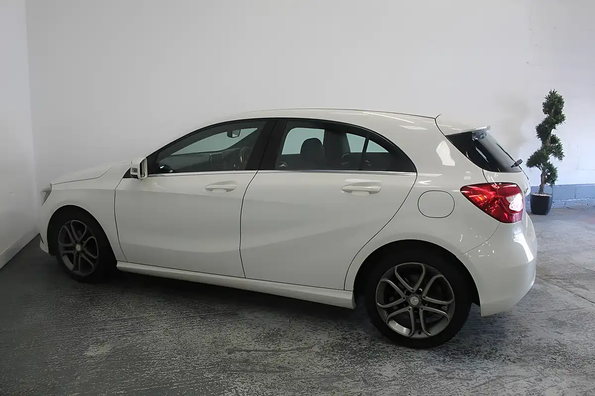 Used 2013 Mercedes-Benz a Class Sport White - Interior and Exterior details 7
