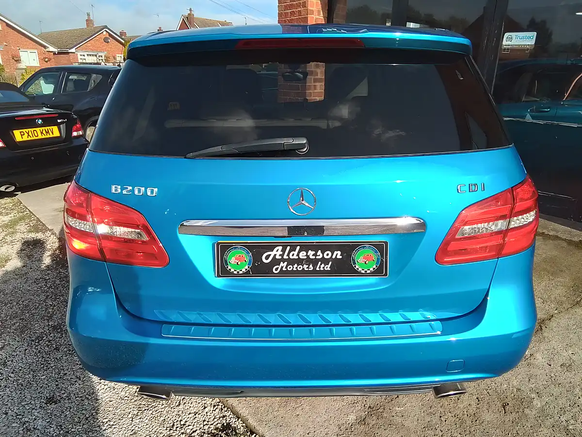 Used 2013 Mercedes-Benz B Class Blueefficiency Sport Blue - Interior and Exterior details 11