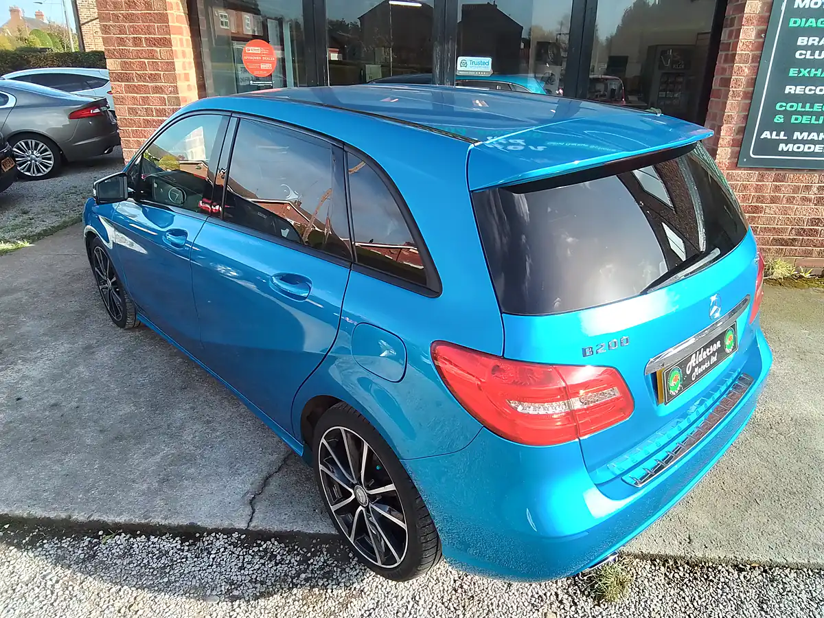 Used 2013 Mercedes-Benz B Class Blueefficiency Sport Blue - Interior and Exterior details 12