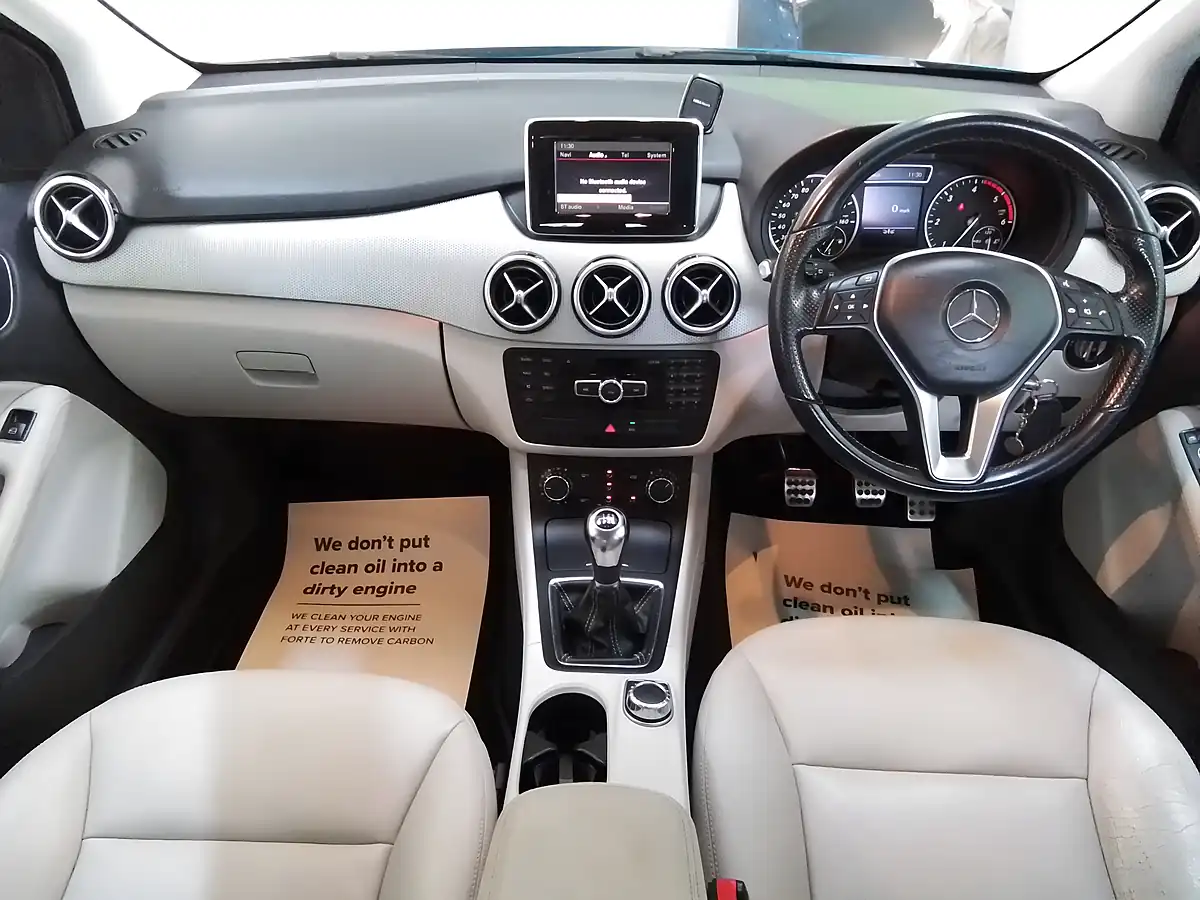 Used 2013 Mercedes-Benz B Class Blueefficiency Sport Blue - Interior and Exterior details 13