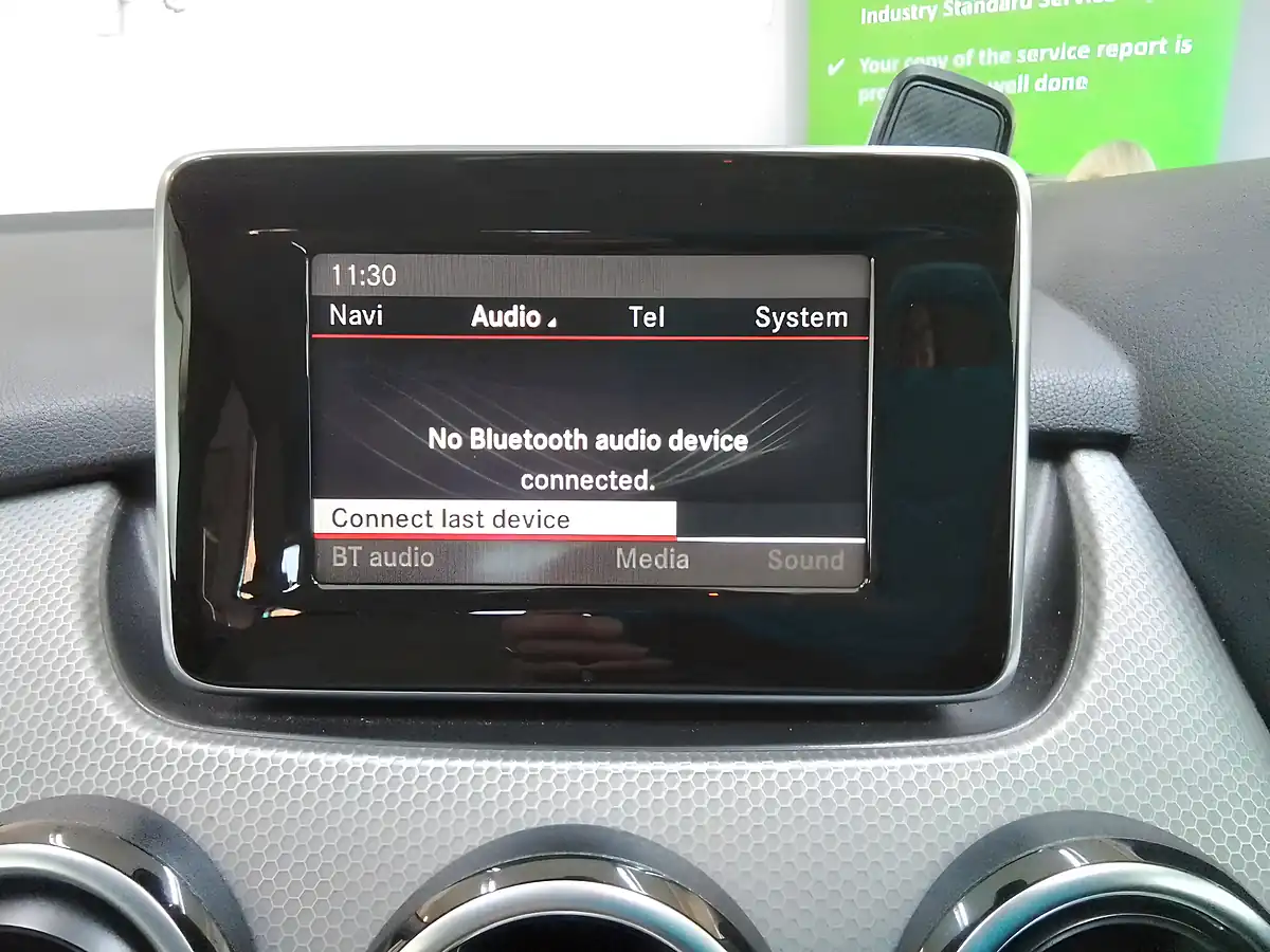 Used 2013 Mercedes-Benz B Class Blueefficiency Sport Blue - Interior and Exterior details 14