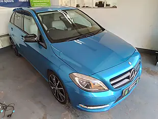 Used 2013 Mercedes-Benz B Class Blueefficiency Sport Blue - Interior and Exterior details 4