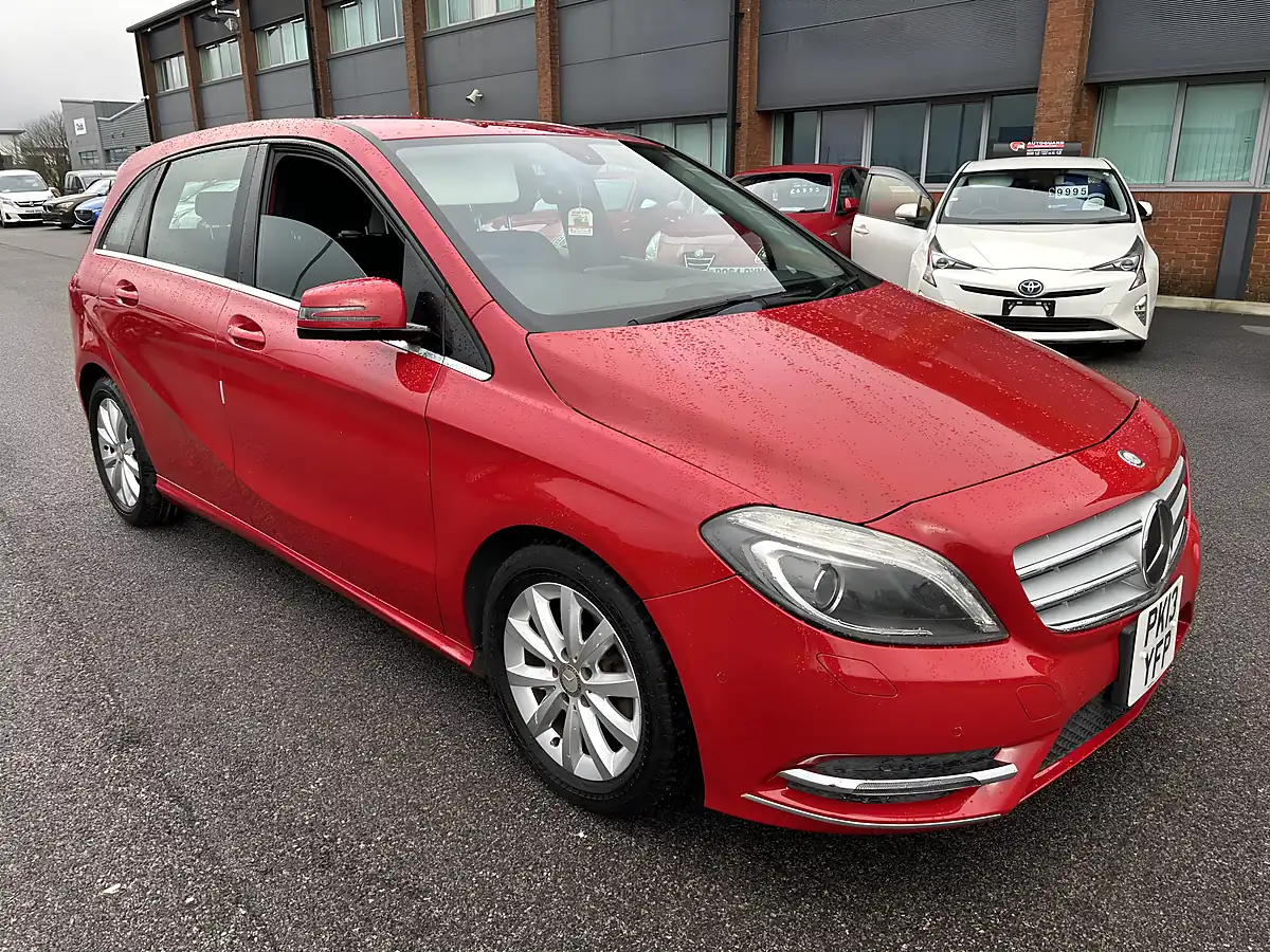 Used 2013 Mercedes-Benz B-Class - Front View