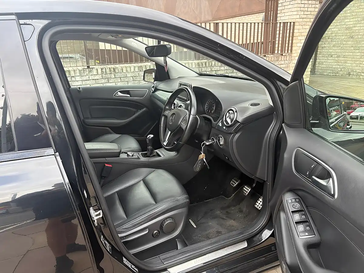Used 2013 Mercedes-Benz B Class Sport Black - Interior and Exterior details 13