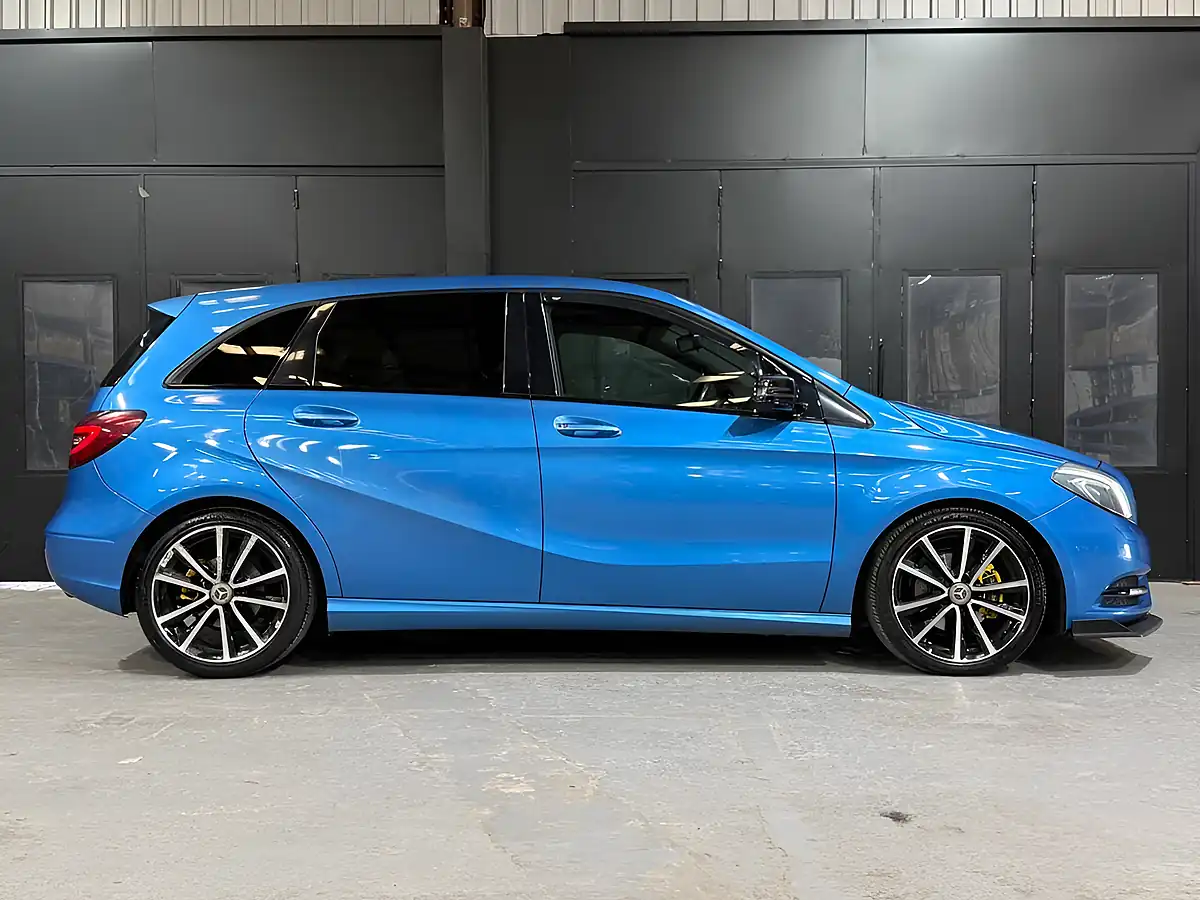 Used 2013 Mercedes-Benz B Class Sport Blue - Interior and Exterior details 4