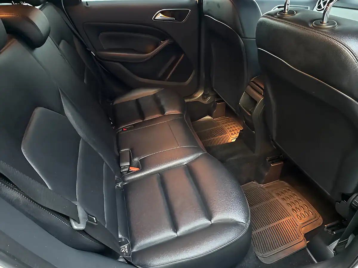 Used 2013 Mercedes-Benz B Class Sport White - Interior and Exterior details 18