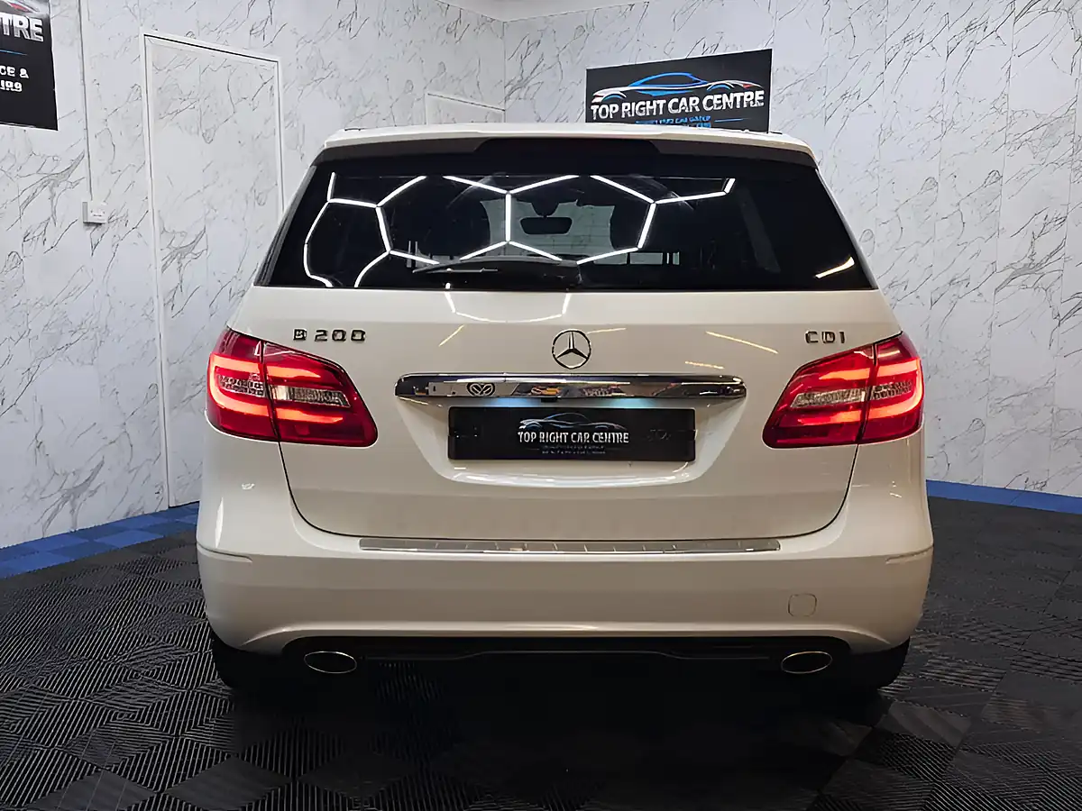 Used 2013 Mercedes-Benz B Class Sport White - Interior and Exterior details 5