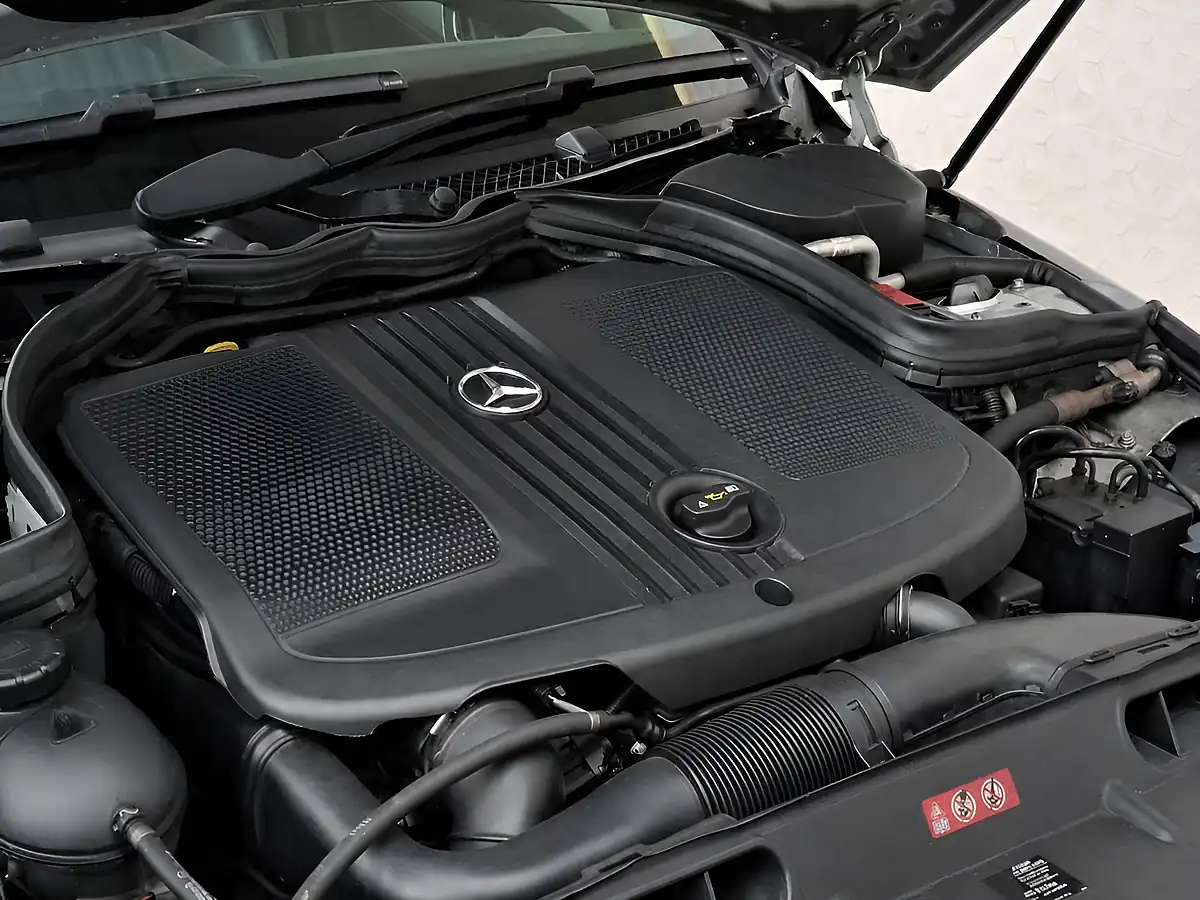 Used 2013 Mercedes-Benz C-Class AMG Sport Iridium Silver - Interior and Exterior details 4