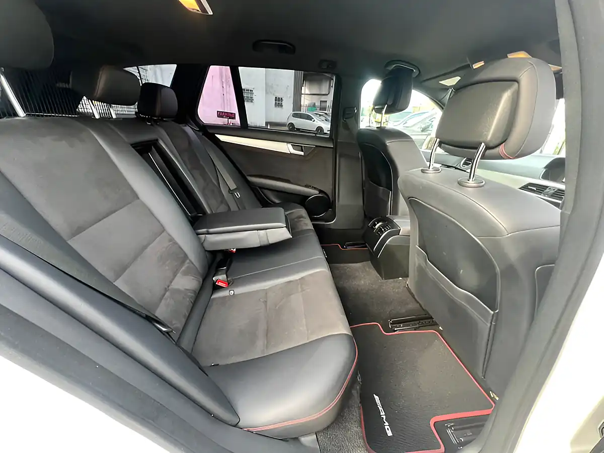 Used 2013 Mercedes-Benz C Class AMG Sport Plus White - Interior and Exterior details 17
